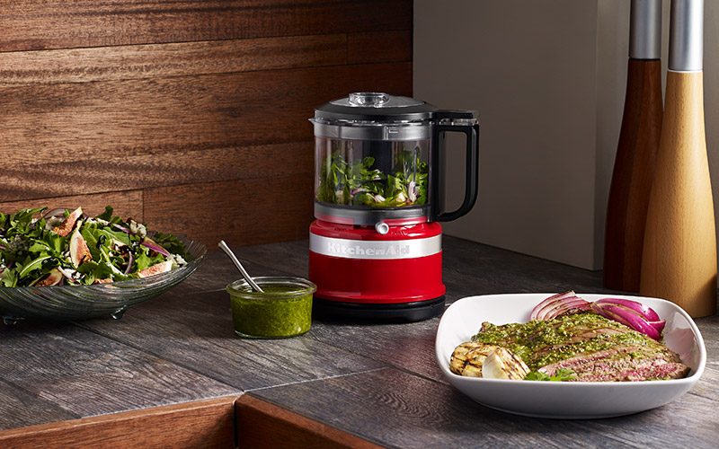 https://www.kitchenaid.id/content/kitchenaid/en_id/countertop-appliances/food-processors/_jcr_content/root/main/responsivegrid/responsivegrid_17308/container_copy_copy_/wrapperParsys/image_copy_copy_copy_1266105028.coreimg.jpeg/1569298034645/3516-food-processor.jpeg