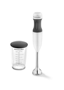 Blend in deeper pots or bowls with our hand blender’s removable shaft. 